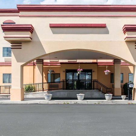 Econo Lodge Carlisle Exteriör bild