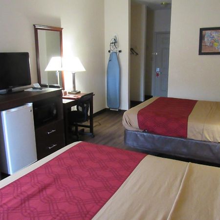 Econo Lodge Carlisle Exteriör bild