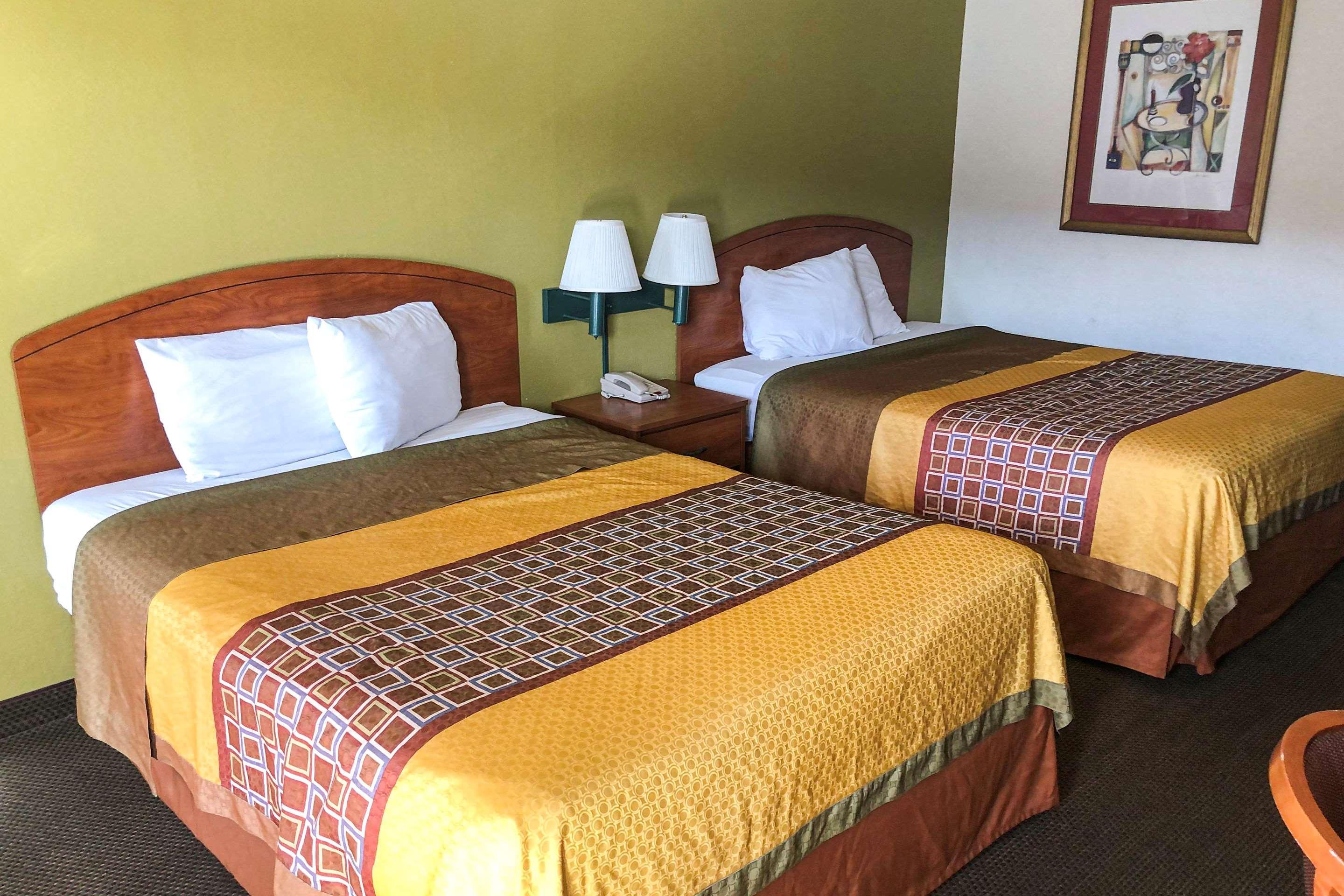 Econo Lodge Carlisle Exteriör bild